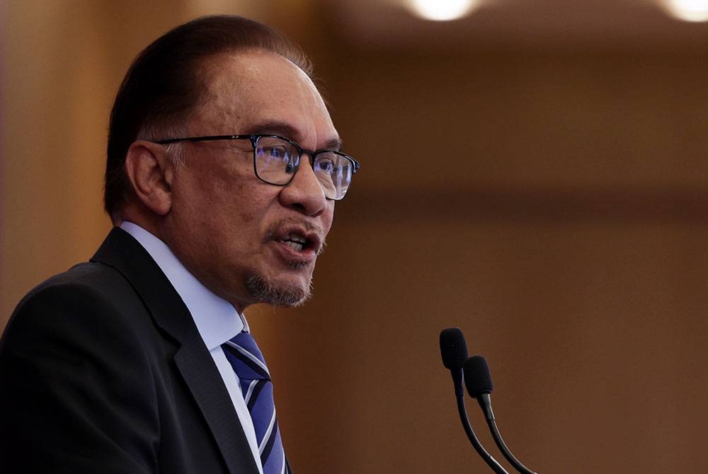 Datuk Seri Anwar Ibrahim. - Foto Bernama