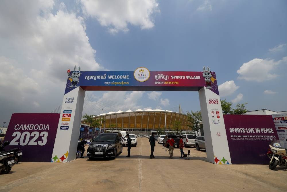 Stadium Nasional Morodok Techo yang terletak di Jalan Ly Yongphat, Phnom Penh bakal menjadi venue rasmi Temasya Sukan SEA 2023 di Phnom Penh, Kemboja pada 5 hingga 17 Mei ini. - Foto Bernama