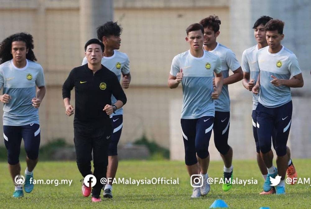 Skuad B-22 kebangsaan diingatkan supaya tidak menunggu sehingga saat akhir untuk mengesahkan tempat ke pusingan separuh akhir saingan bola sepak lelaki Sukan SEA 2023, di sini. - Foto FAM