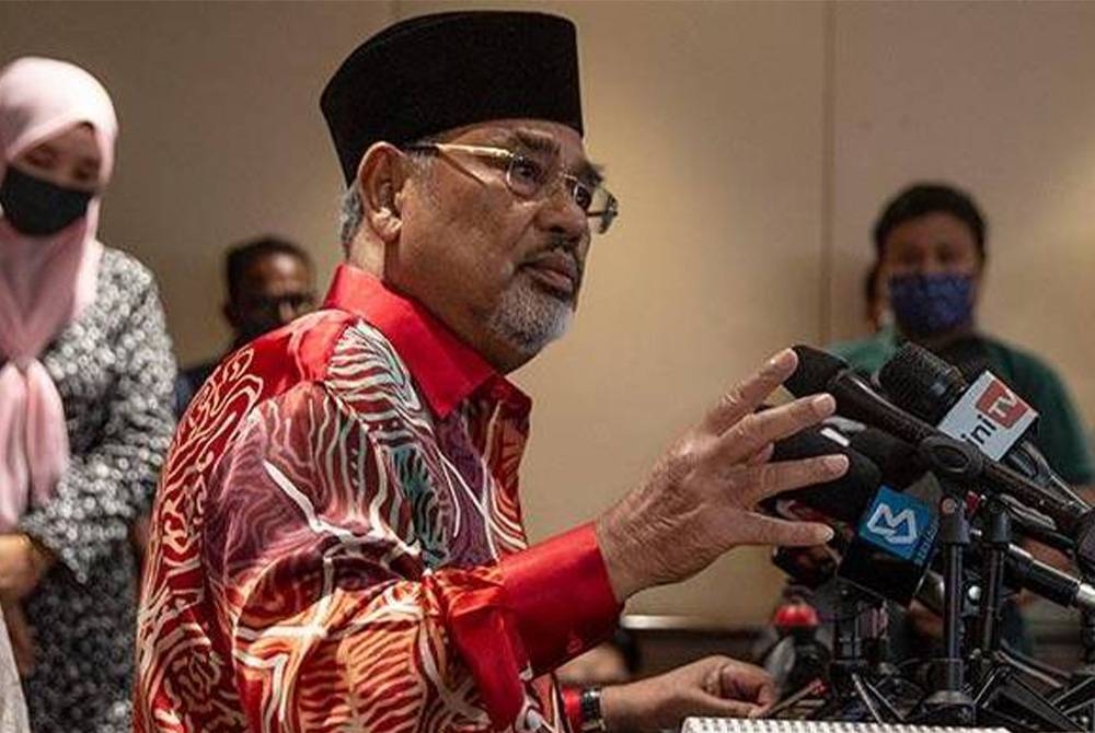 Tajuddin berkata jika rayuan penggantungannya sebagai ahli UMNO ditarik balik, bekas Ahli Majlis Tertinggi (MT) UMNO itu mahu membantu jentera parti itu dalam kempen PRN itu. - Foto Fail Awani