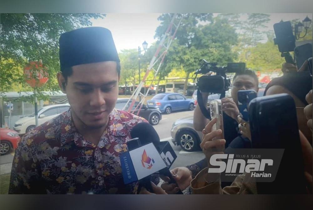 Hafidz tiba di Mahkamah Rendah Syariah bagi sebutan semula kes cerai terhadap isterinya pada Selasa.