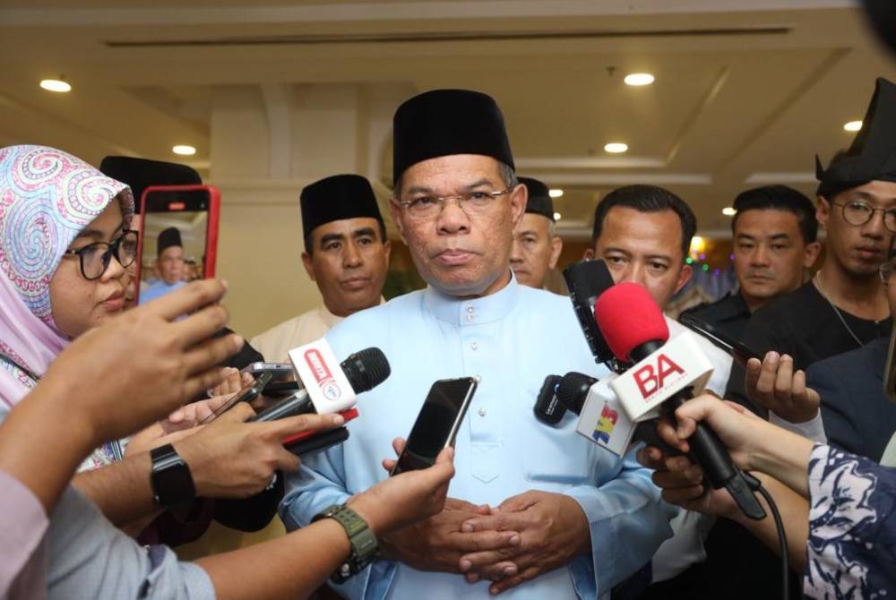 Saifuddin ketika ditemui pemberita selepas hadir ke Sambutan Hari Raya Aidilfitri di Ibu Pejabat Maritim pada Selasa.