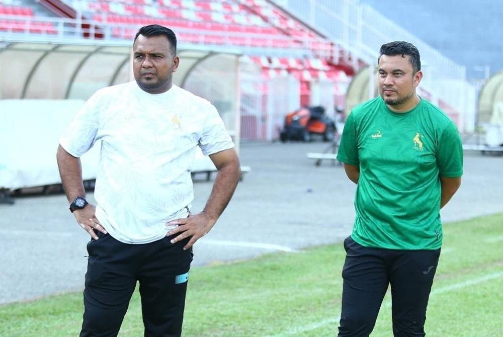 Nazrulerwan (kiri) mengakui berdepan JDT bukan satu tugas mudah.