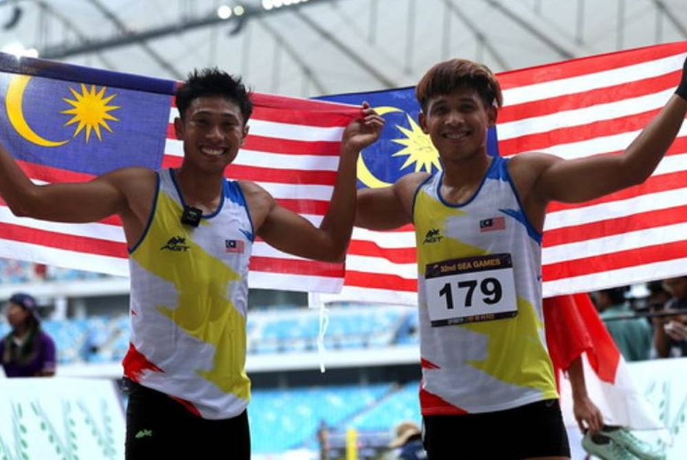 Muhammad Haiqal merangkul gangsa dengan 10.443s mengetepikan Khairul Hafiz yang merekodkan masa 10.448s dalam acara 100 meter sempena Sukan SEA 2023 di Stadium Nasional Morodok Techo pada Jumaat. - Foto Bernama