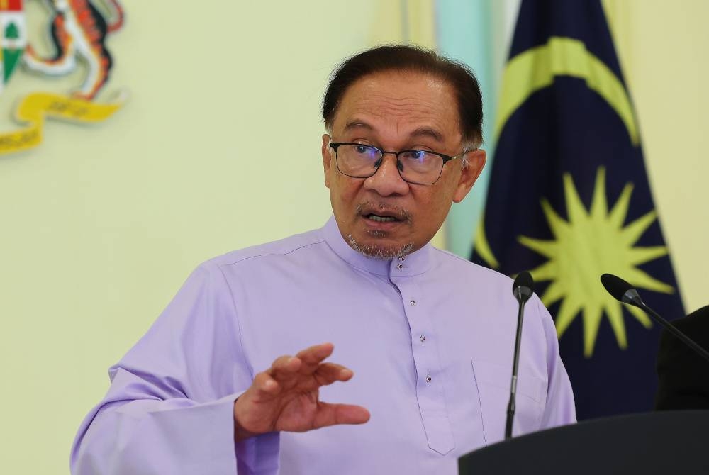 Anwar ketika sidang media selepas mempengerusikan Pasca Mesyuarat MTEN Bil 1/2023 di Bangunan Perdana Putra hari ini. - Foto Bernama