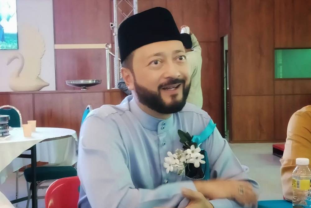 Mukhriz