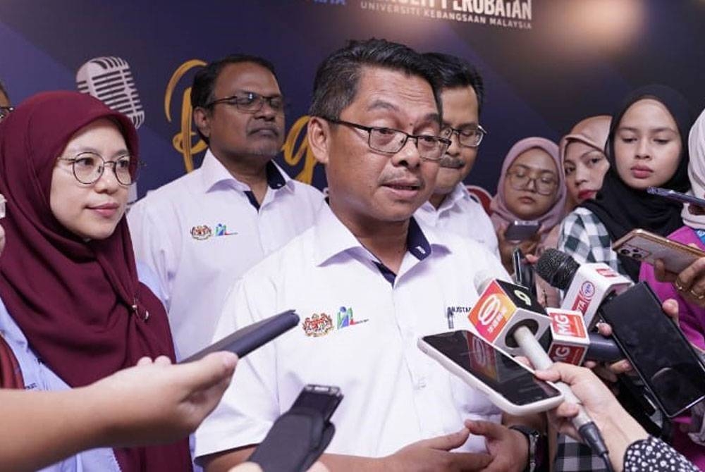 Mustapha ketika ditemui pemberita selepas perasmian Program Suara Nadi Kehidupan di yang diadakan di NIOSH, Bandar Baru Bangi, pada Sabtu.