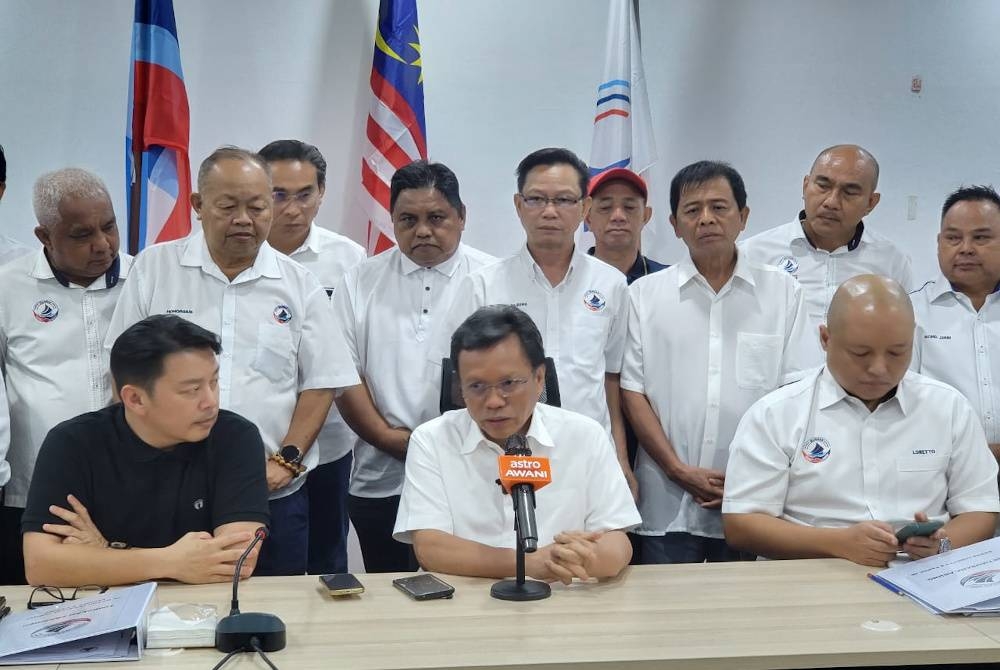 Mohd Shafie dalam sidang akhbar di Ibu Pejabat Warisan Kota Kinabalu.