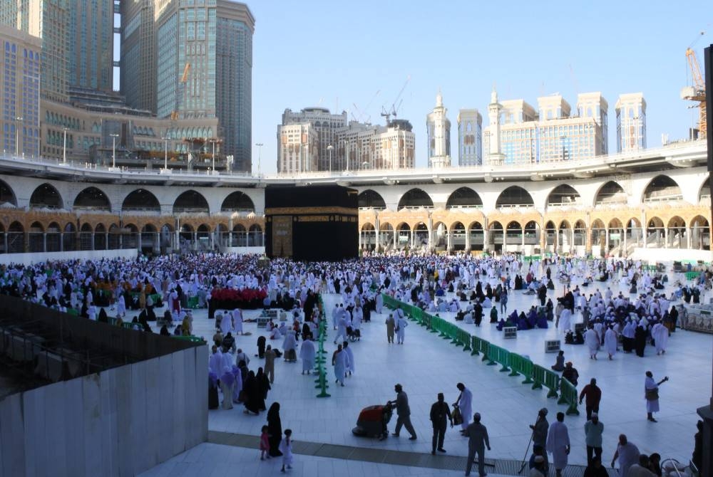  Kota Makkah yang menempatkan masjid paling suci umat Islam iaitu Masjidil Haram akan turut terkesan dengan fenomena hujan lebat berterusan. - Foto 123RF