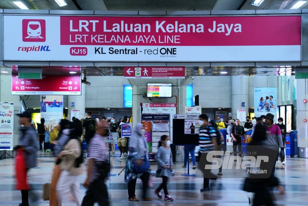 Stesen LRT KL Sentral kini dikenali sebagai &#039;LRT KL Sentral- redONE&#039;. - FOTO SINAR HARIAN/MOHD HALIM ABDUL WAHID