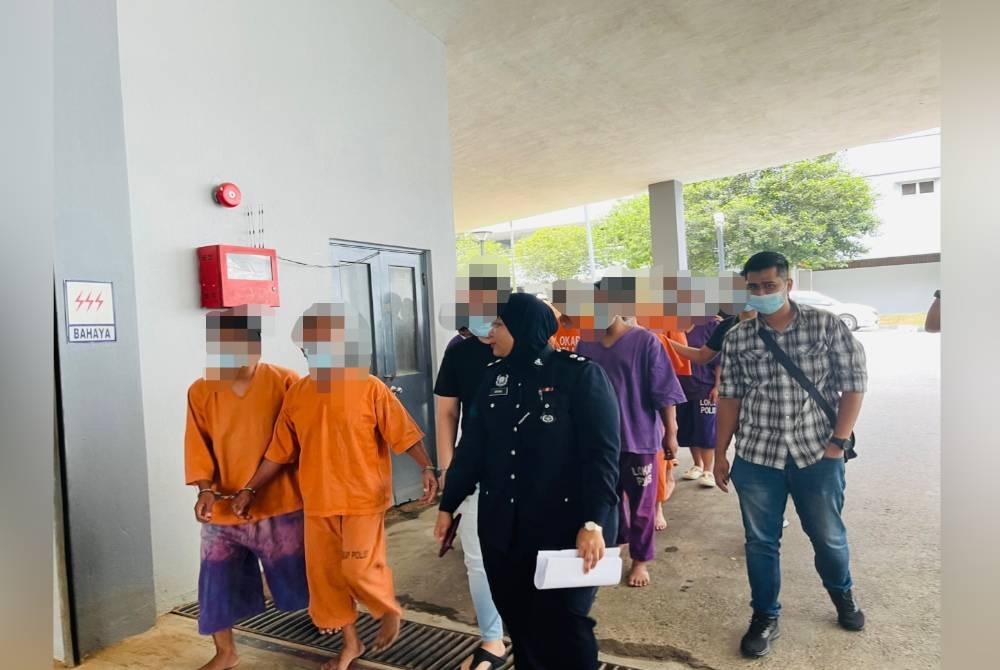 11 individu termasuk dua wanita direman bagi membantu siasatan selepas dipercayai terlibat dengan kegiatan ah long di Negeri Sembilan.