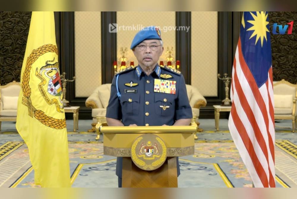 Al-Sultan Abdullah bertitah sempena sambutan Ulang Tahun Hari Keputeraan Rasmi Baginda yang disiarkan melalui televisyen tempatan malam ini. - Foto Twitter Bernama