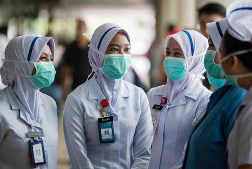 Lebih 10,000 tandatangan petisyen bela nasib kakitangan kesihatan kontrak setakat jam 12 tengah hari Isnin.- Foto hiasan