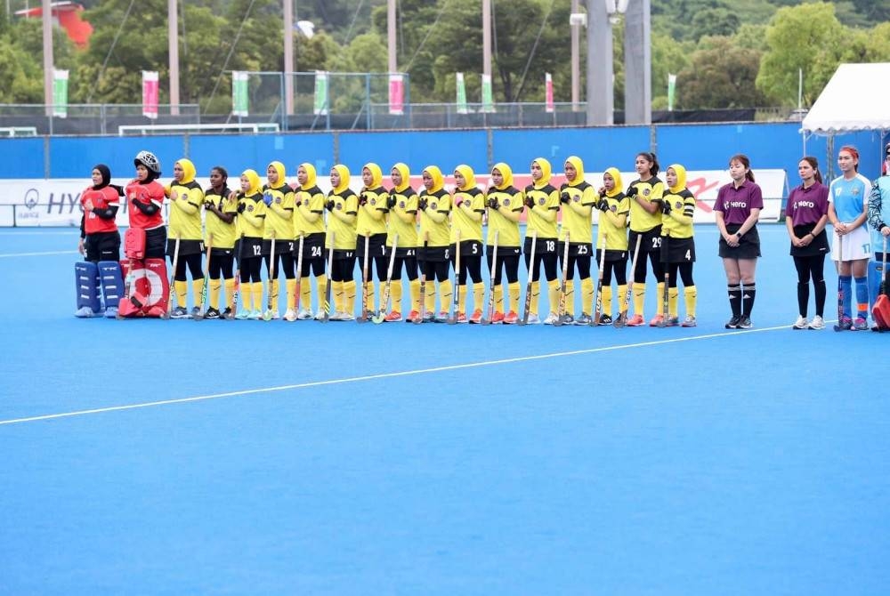 Skuad hoki remaja membenam Uzbekistan 12-0 dalam aksi Kumpulan A Kejohanan Piala Remaja Asia (Wanita) 2023 di Jepun pada Selasa. - Foto Facebook MHC