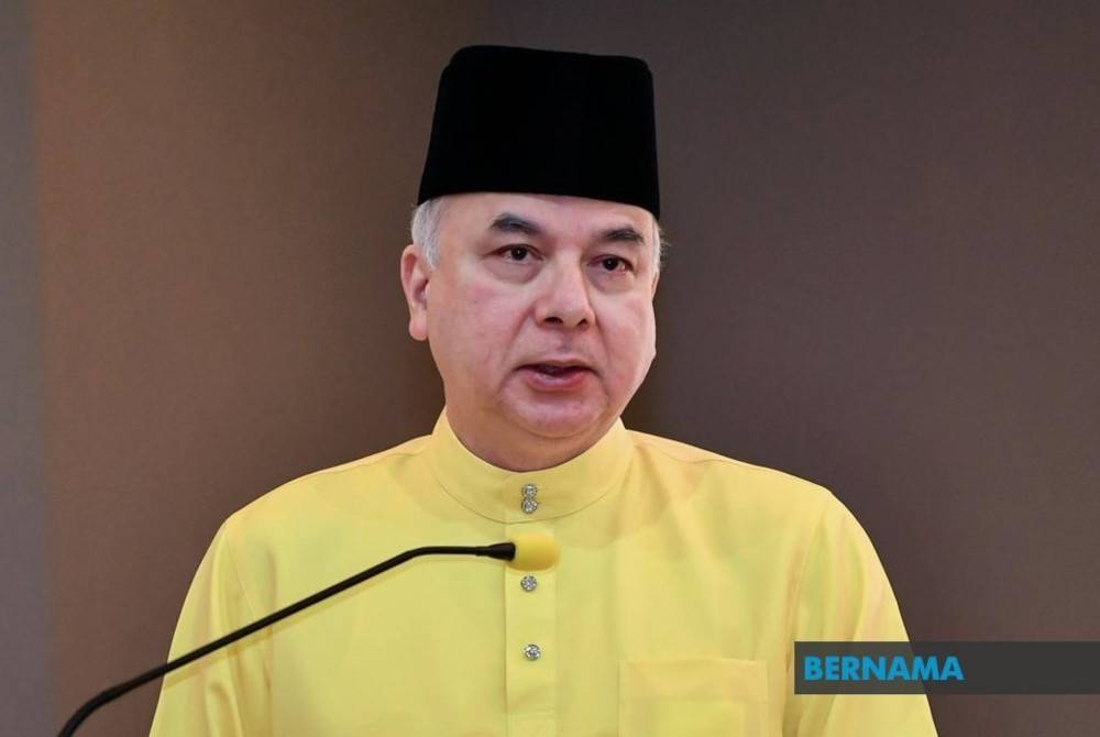 Sultan Nazrin - Foto fail Bernama 