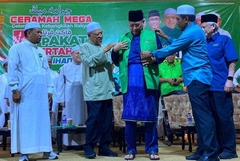 'Semua Ahli Pas Boleh Jadi Calon Termasuk Annuar' - Takiyuddin - Sinar ...