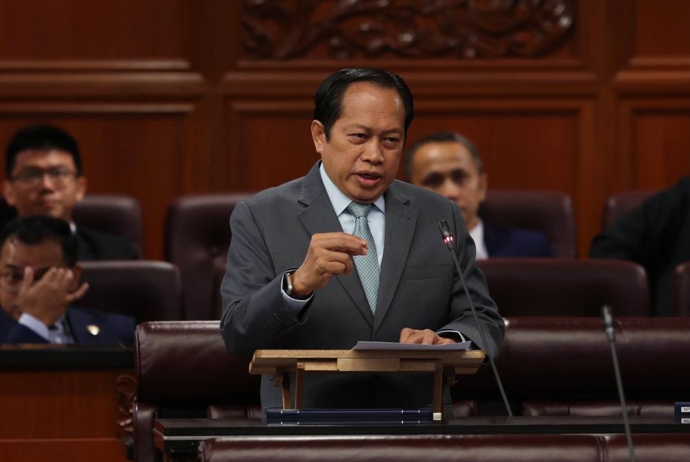 Ahmad Maslan ketika menghadiri Persidangan Dewan Negara di Bangunan Parlimen hari ini. - Foto Bernama