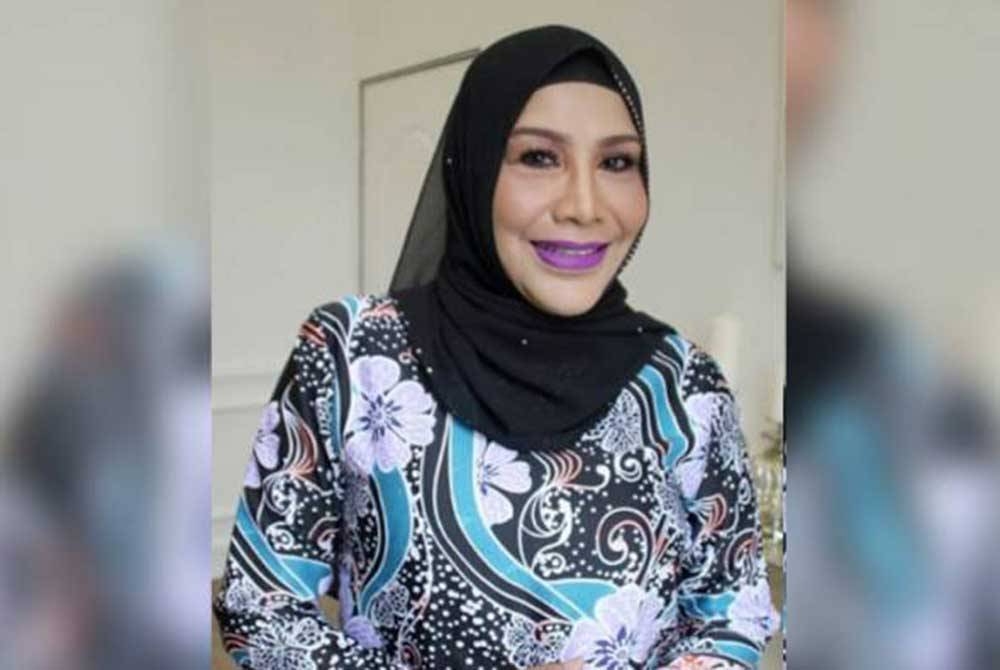 Penyanyi Rohana Jalil masih menerima rawatan di Hospital Canselor Tuanku Muhriz (HCTM) Universiti Kebangsaan Malaysia (UKM), di ibu negara.