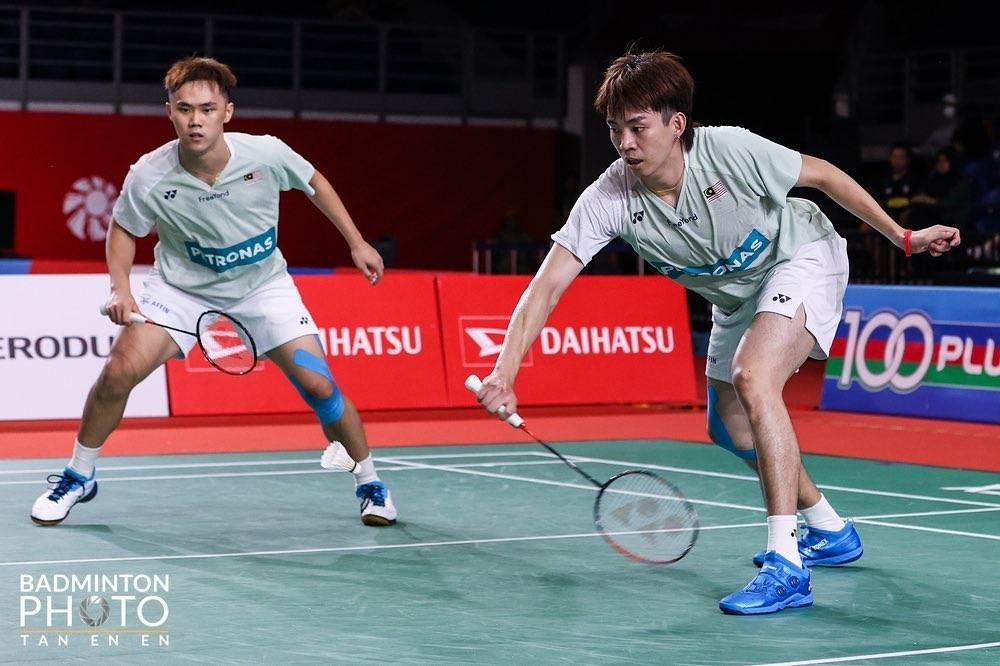 Wei Chong-Kai Wun mengesahkan slot perlawanan akhir selepas menewaskan rakan senegara Yew Sin- Ee Yi dalam aksi separuh akhir di Arena Tian-Mu. - Foto Badminton Malaysia