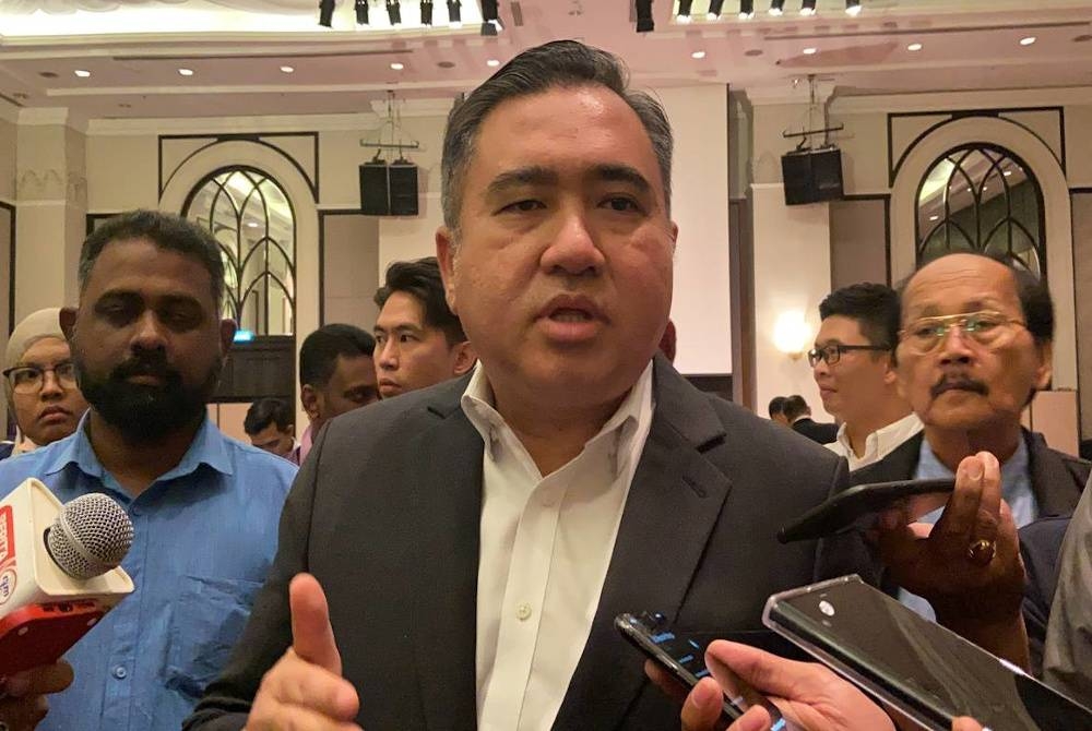 Anthony Loke ketika ditemui pemberita selepas merasmikan Mesyuarat Agung Tahunan Ke-3 Persatuan Pengusaha Institut Memandu (PIM) pada Isnin.