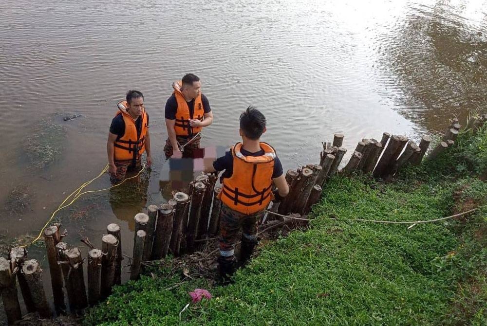 Mangsa dijumpai kira-kira 5.39 petang pada jarak 3.05 meter dari lokasi terakhir mangsa.