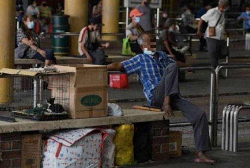 Jumlah ketua isi rumah (KIR) miskin tegar yang berdaftar dalam eKasih di Kelantan menyusut kepada 10,680 orang setakat Jun tahun ini, berbanding 21,001 dalam tempoh sama tahun lepas. - Gambar hiasan