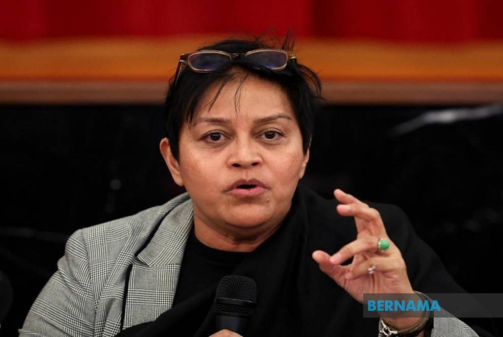 Azalina - Foto Bernama 