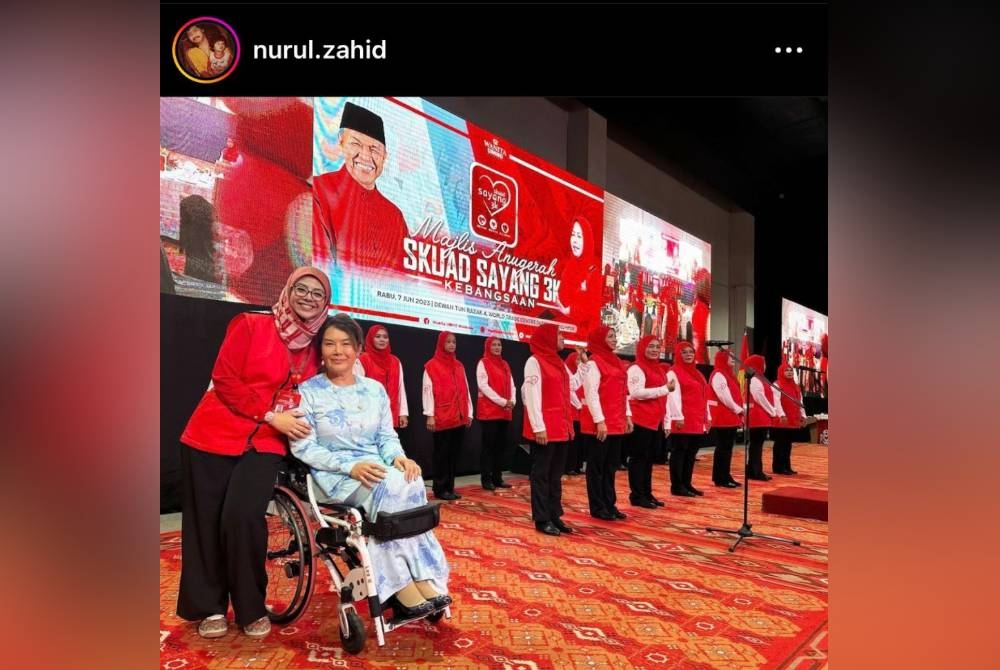 Nurulhidayah membuat dakwaan tersebut dan memuat naik gambar bersama Ras Adiba ketika Perhimpunan Agong UMNO 2023 menerusi hantaran di Instagram.