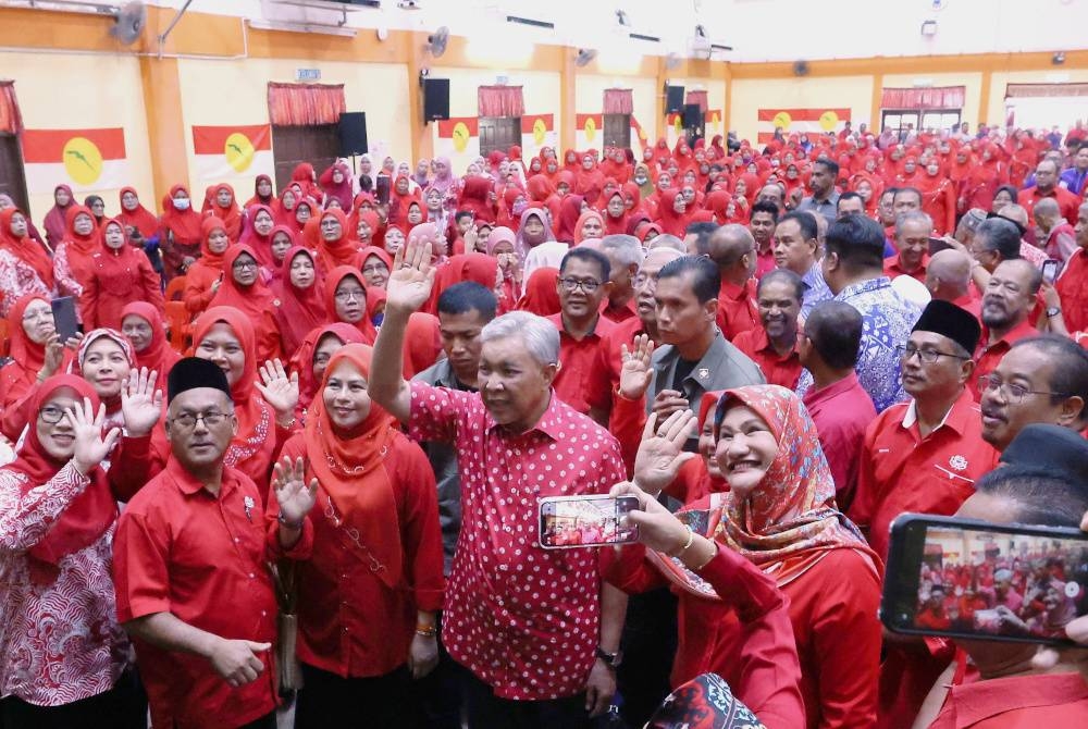 Ahmad Zahid mengadakan perjumpaan dengan jentera pilihan raya UMNO/BN Kedah pada Sabtu. - Foto Bernama