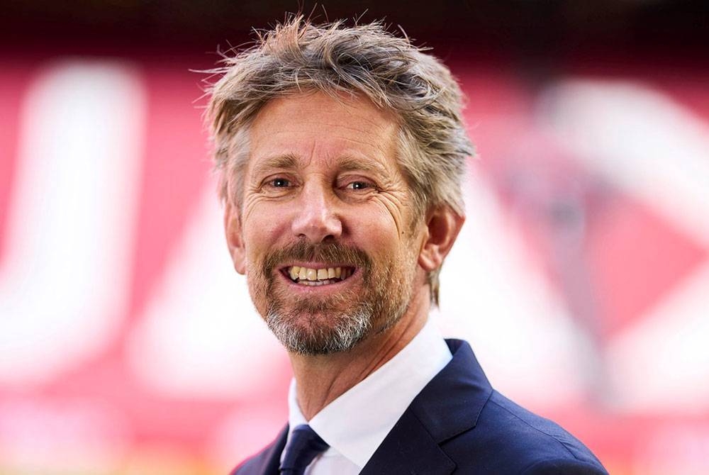 Van der Sar semakin pulih