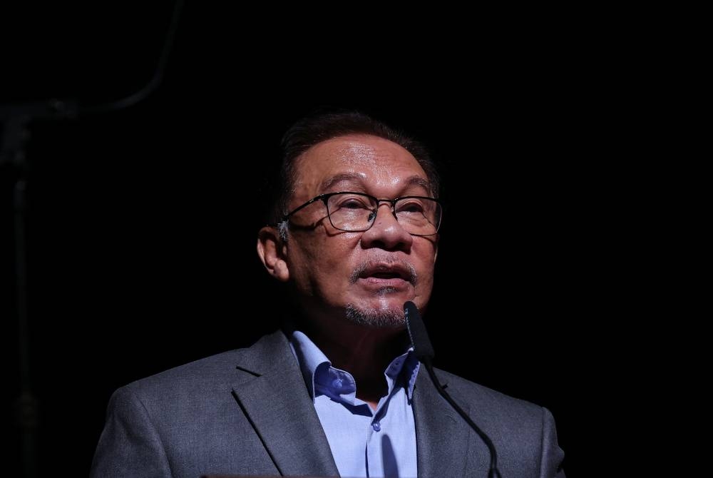 Anwar ketika menyampaikan ucapan perasmian pada Persidangan Percukaian Kebangsaan 2023. - Foto Bernama