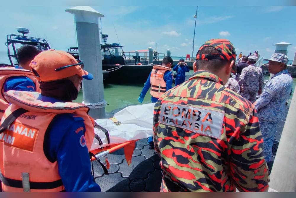 Mayat mangsa bot karam di perairan Tanjung Batu, Sandakan, diserahkan kepada pihak polis untuk tindakan selanjutnya.