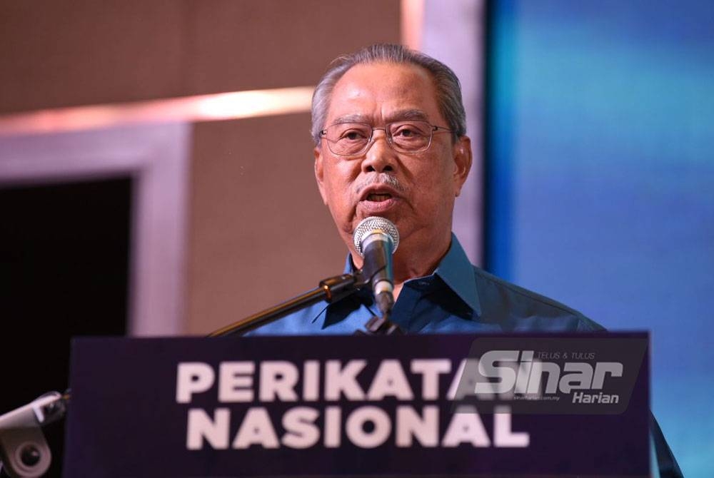 Muhyiddin berucap pada Majlis Pelancaran Tawaran PN Negeri Selangor di Shah Alam malam Jumaat.