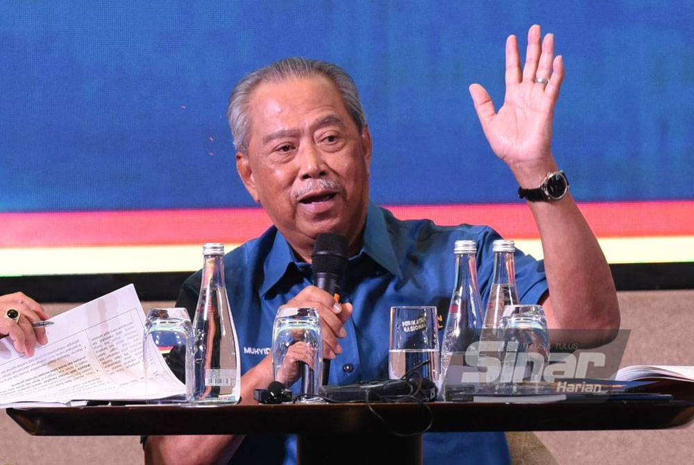 Muhyiddin Yassin.