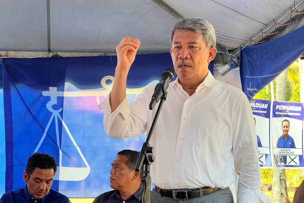 Mohamad ketika berucap pada sesi santai minum petang bersama calon BN DUN Kota pada Isnin.