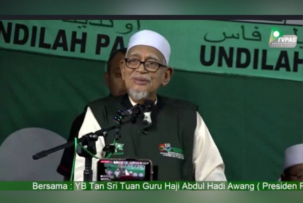 Abdul Hadi ketika menyampaikan Ceramah Mega PRN Setiu 4-0 di Langkap di sini pada malam Selasa.