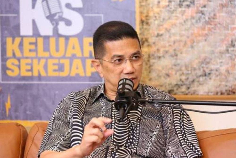 Mohamed Azmin - Foto Instagram @keluar.sekejap