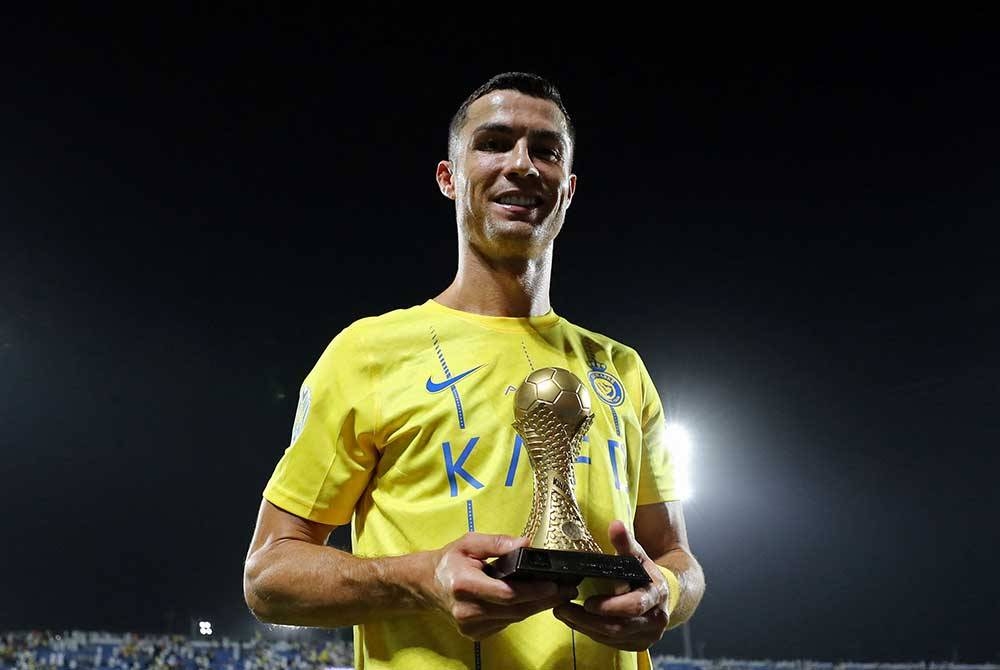 Ronaldo memacu kemenangan Al-Nassr untuk merangkul trofi Piala Juara-Juara Kelab Arab di Taif pada Sabtu. Foto AFP