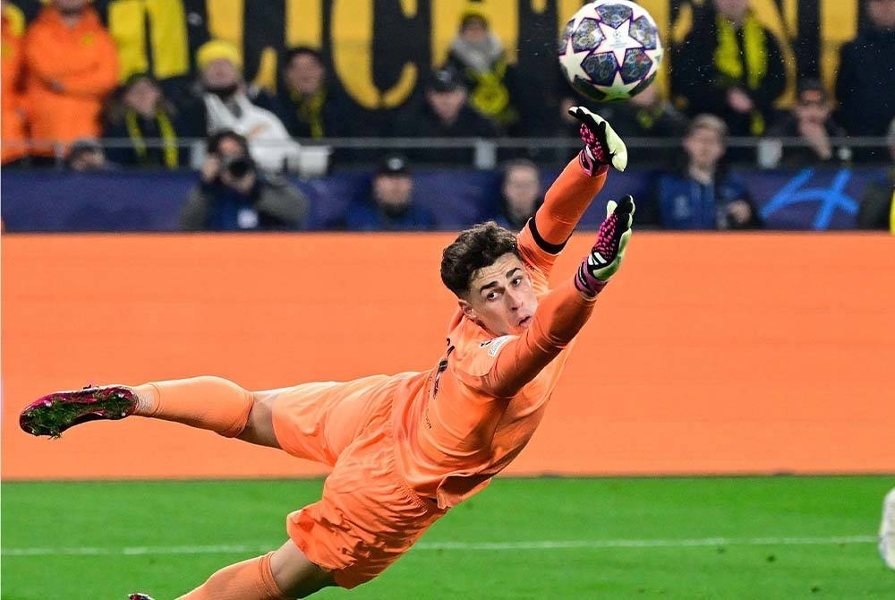 Kepa akan diperkenalkan secara rasmi sebagai pemain Real Madrid pada petang Selasa - Foto: AFP