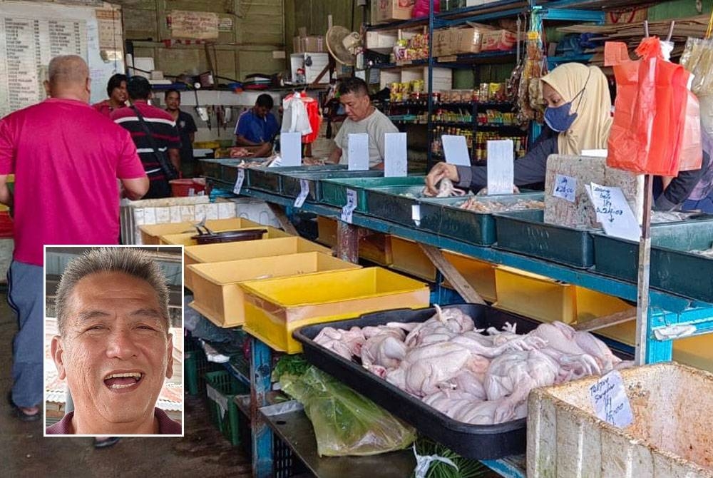 Tinjauan Sinar Harian di sebuah premis di Padang Rengas mendapati ayam standard dijual pada harga RM9.80 sekilogram. Gambar kecil: Chong Keow