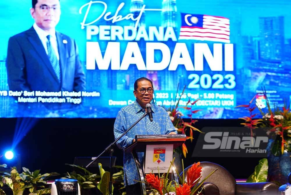 Mohamed Khaled melancarkan Debat Perdana Madani 2023 di UKM, Bangi pada Isnin. - Foto Sinar Harian/MOHD HALIM ABDUL WAHID