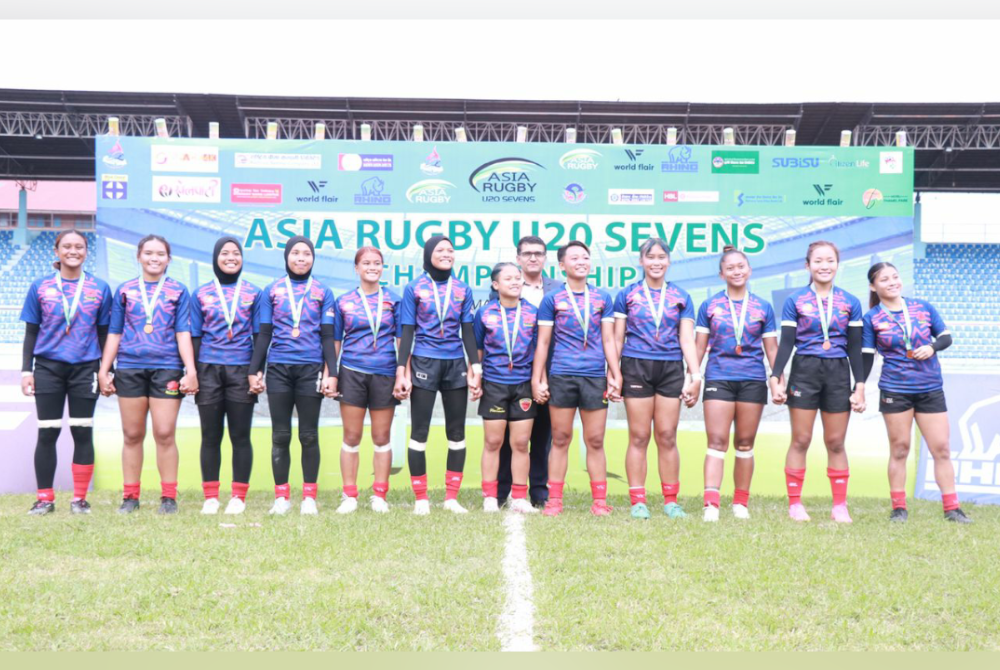 Skuad Bunga Raya 7s B-20 wanita yang menggalas cabaran Malaysia dalam Ragbi 7s B-20 Asia di Kathmandu, Nepal.