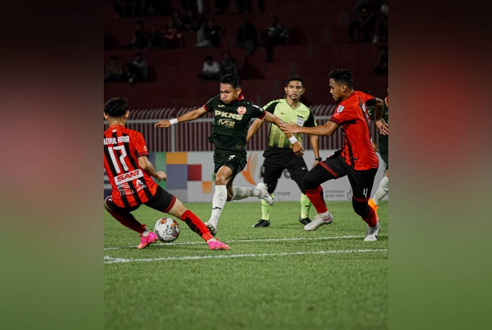 Faisal kembali menjelmakan kelincahan ketika Selangor berdepan Kelantan di Kota Bharu pada Jumaat. - Foto Selangor FC