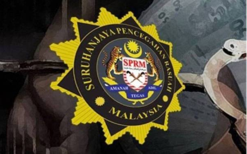 SPRM membekukan sejumlah RM40 juta nilai akaun individu dan syarikat berhubung dana syarikat judi kepada beberapa orang kenamaan baru-baru ini. - Gambar hiasan