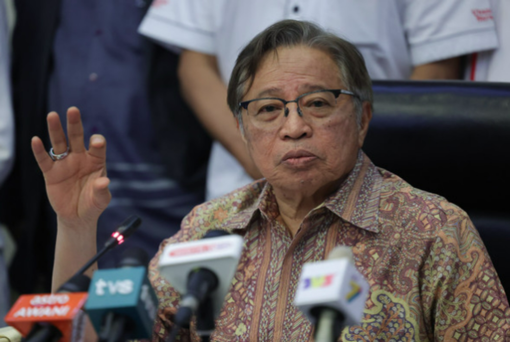 Sarawak Premier Tan Sri Abang Johari Tun Openg. - Foto: BERNAMA