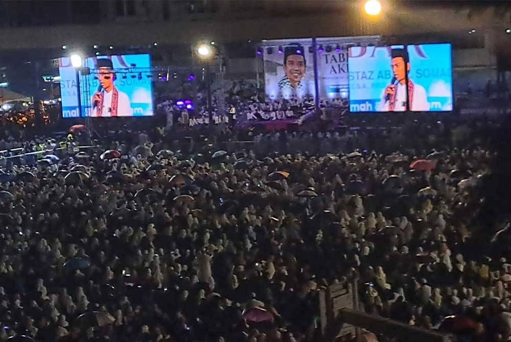 Ceramah bertajuk Tabligh Akbar Ustadz Abdul Somad di Padang Bandaran, Sandakan pada 31 Ogos sempena malam Ambang Merdeka. Foto: My Sabah.