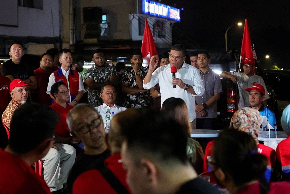 Setiausaha Agung Parti Keadilan Rakyat (PKR) Datuk Seri Saifuddin Nasution Ismail berucap pada Ceramah Kelompok di Taman Anggerik hari ini. - Foto Bernama