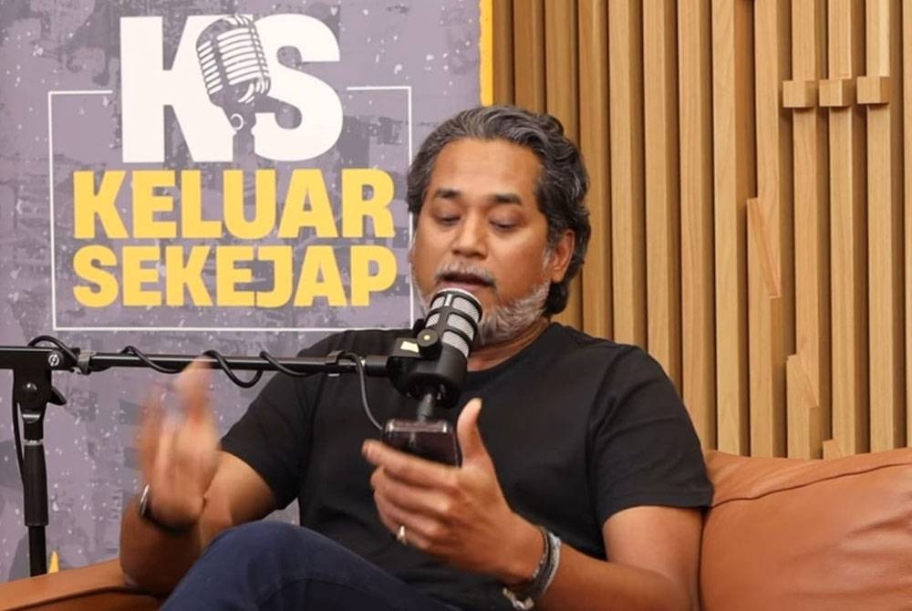 Khairy menerusi podcast Keluar Sekejap (KS) bersama bekas Ketua Penerangan UMNO, Shahril Sufian Hamdan pada Rabu.