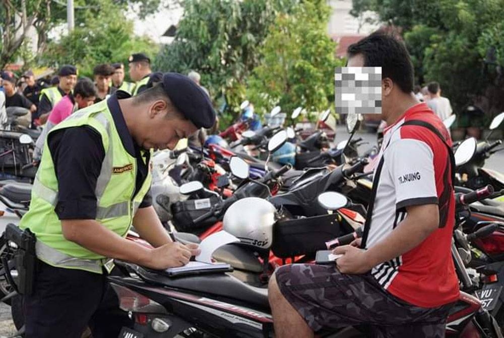 Masih lagi ramai individu dikesan memandu tanpa lesen. Gambar fail.