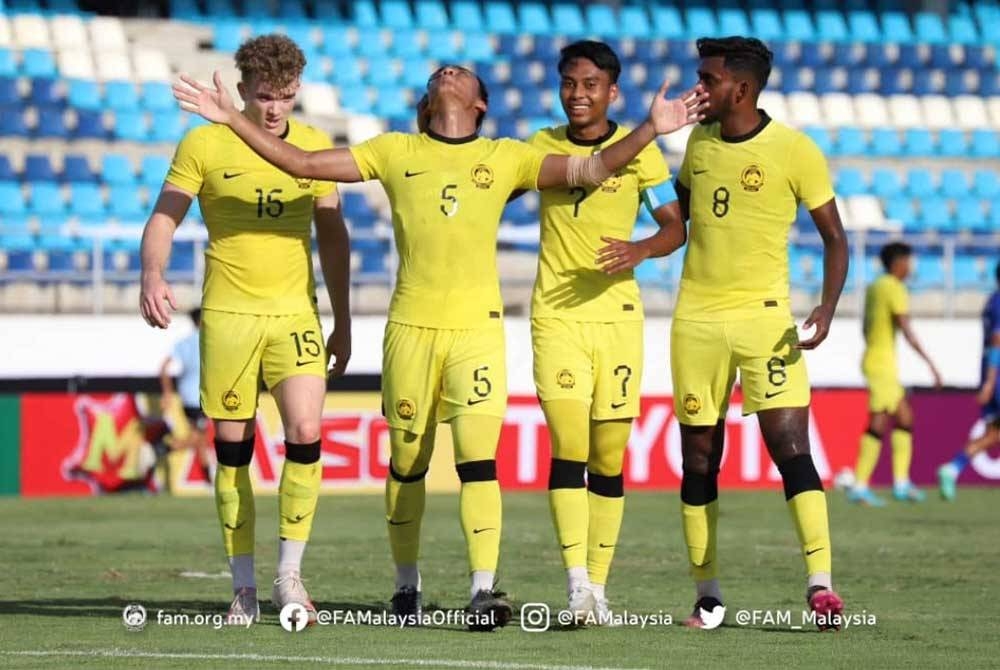 Harith Haiqal antara penjaring gol Harimau Muda B-23 ketika menentang Filipina dalam aksi Kumpulan H Kelayakan Piala Asia B-23 Qatar 2024 di Stadium Chonburi pada Sabtu. - Foto FAM